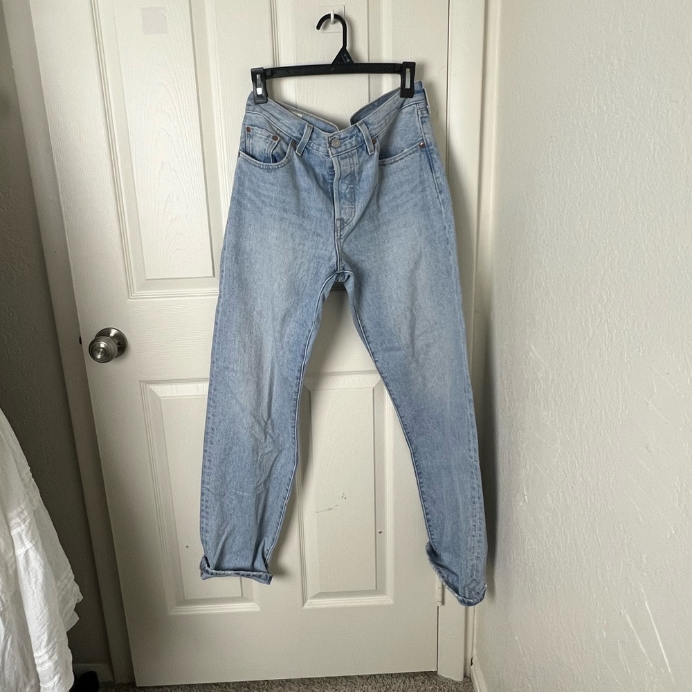 Levi’s 501 90’s jeans!!